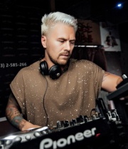 Станислав Юрьевич Аммосов (DJ Mos)